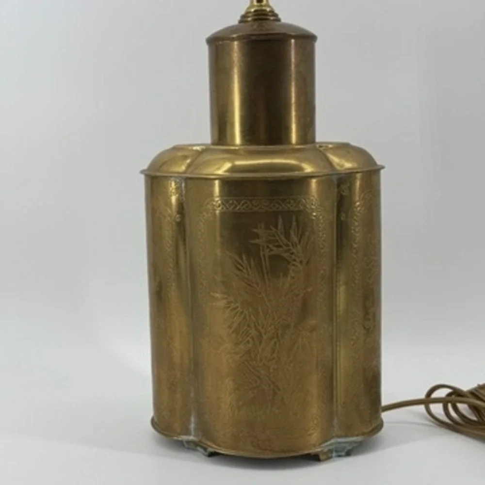 Vintage Brass Table Lamp‎ Asian Etched Bird Floral Bamboo Design Oriental Style